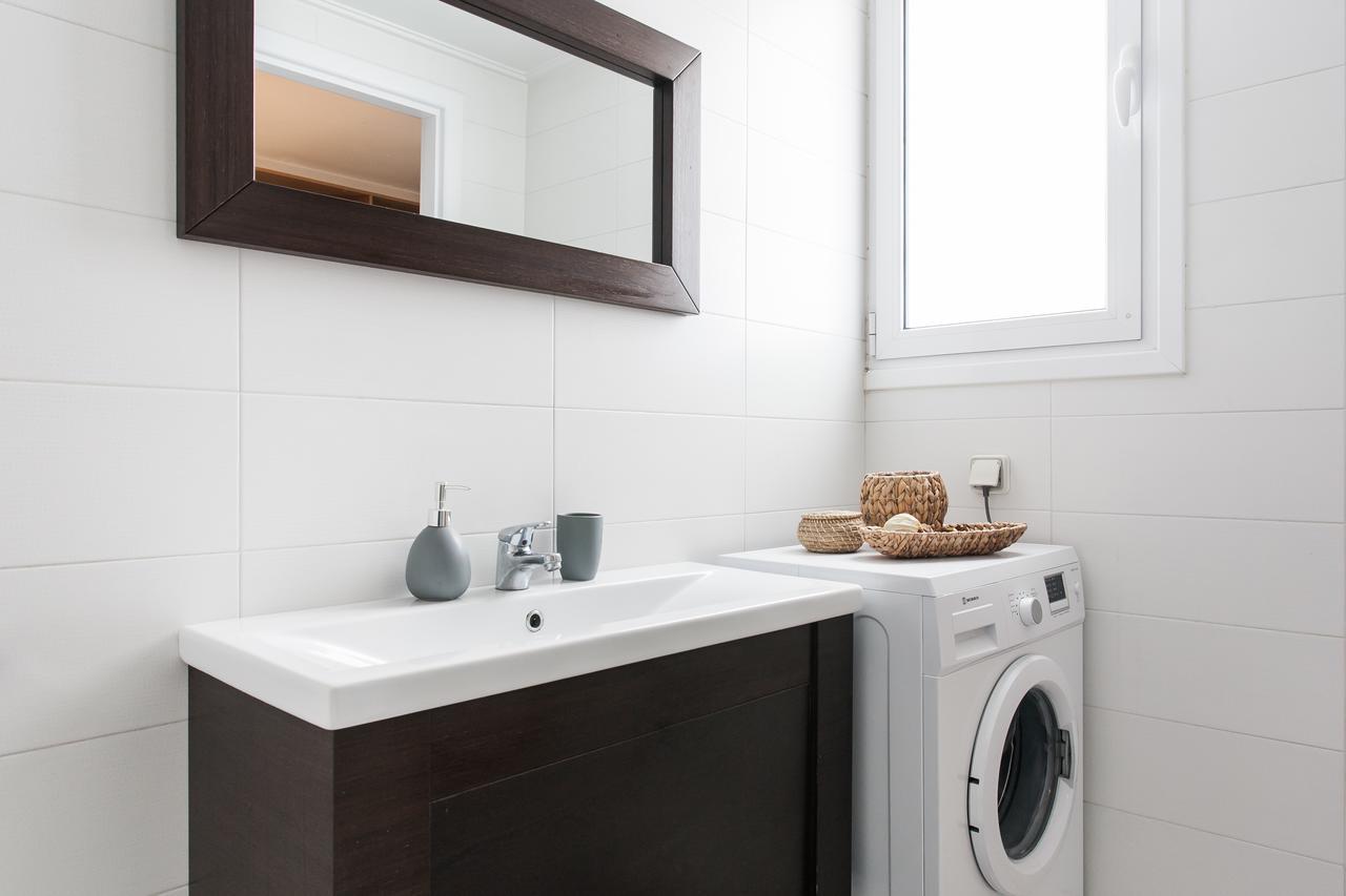 Syntagma Square Apartments By Livin Urbban Athen Eksteriør billede